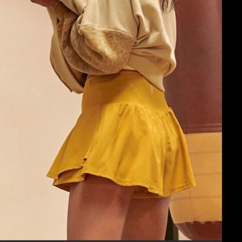 NWT Free People Schooling You Skort  in Yellow